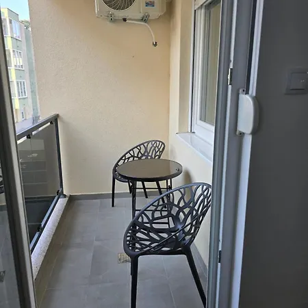 A Lux Apartman Banja Luka Exterior photo