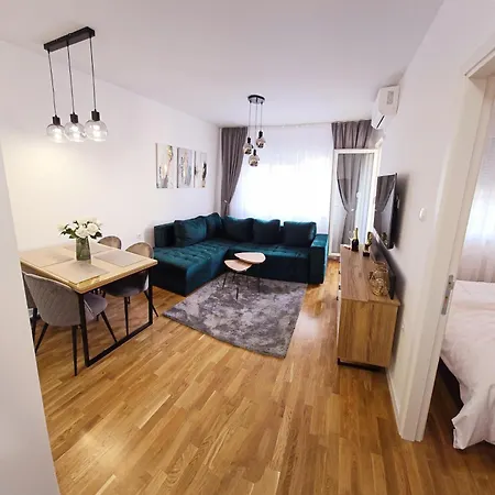 A Lux Apartman Banja Luka Exterior photo