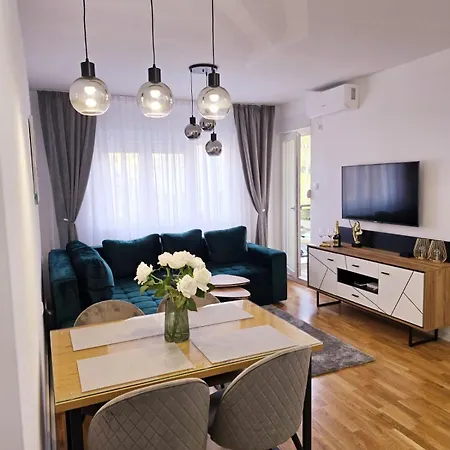 A Lux Apartman Banja Luka Exterior photo