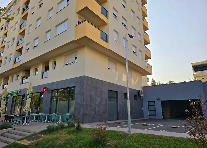 A Lux Apartman Banja Luka